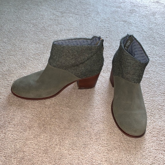 toms olive green booties